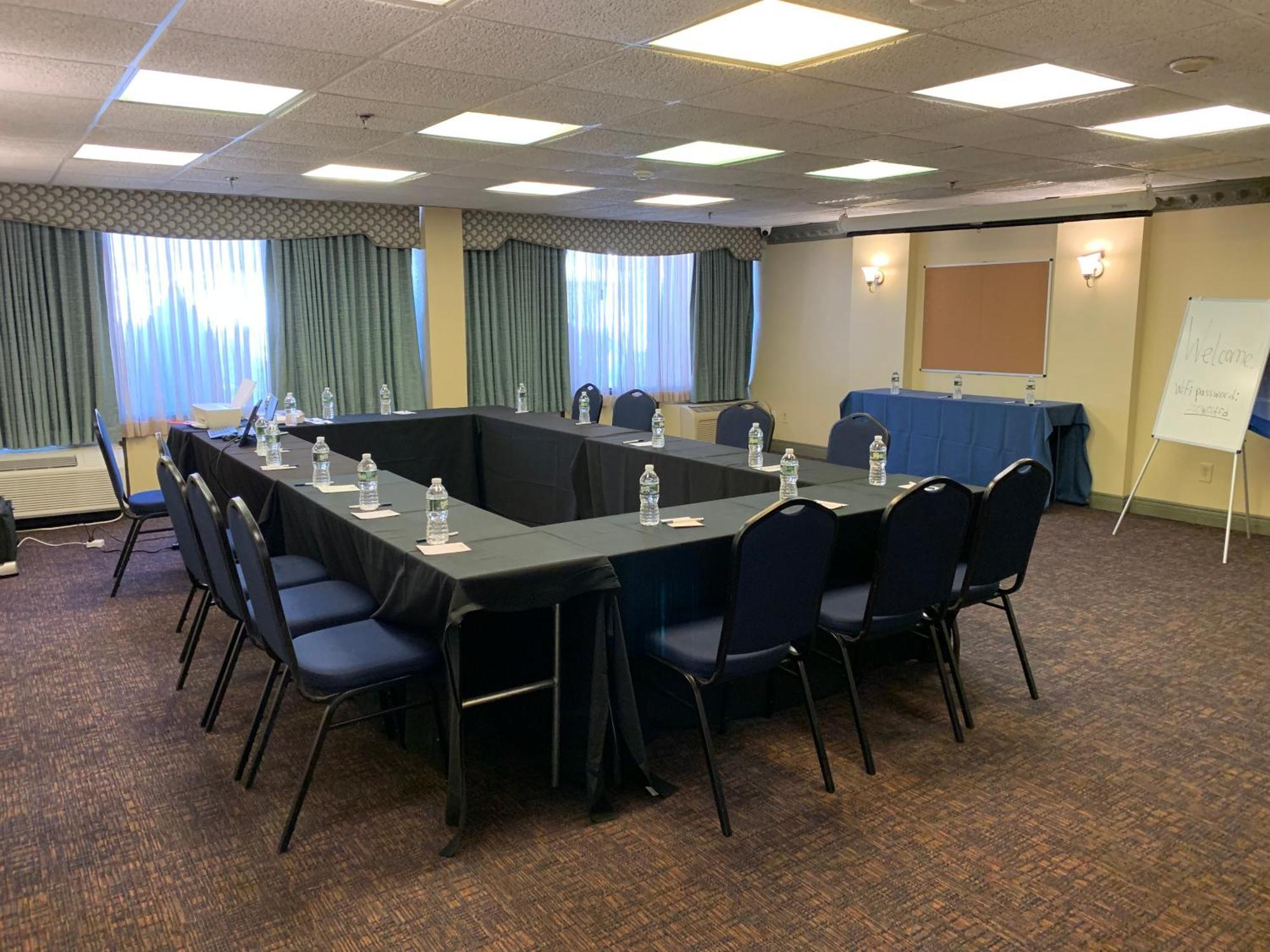 Albany Airport Inn Kültér fotó